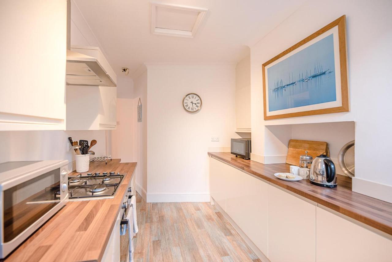 232a High Street, Holiday home