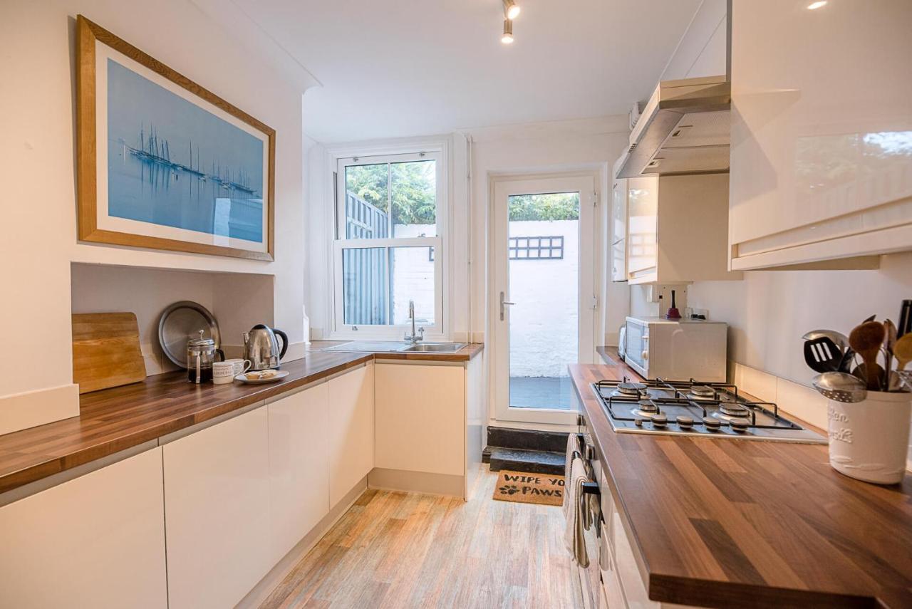 232a High Street,