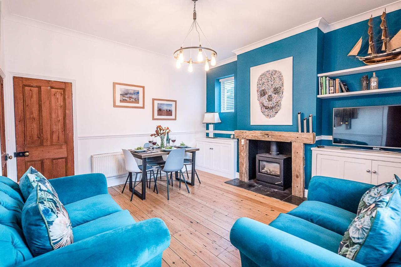 232a High Street, Holiday home